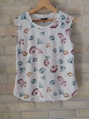 2 for $25RW&CO. White Floral Sleeveless Camisole with Blue, Mauve and Tan Petals